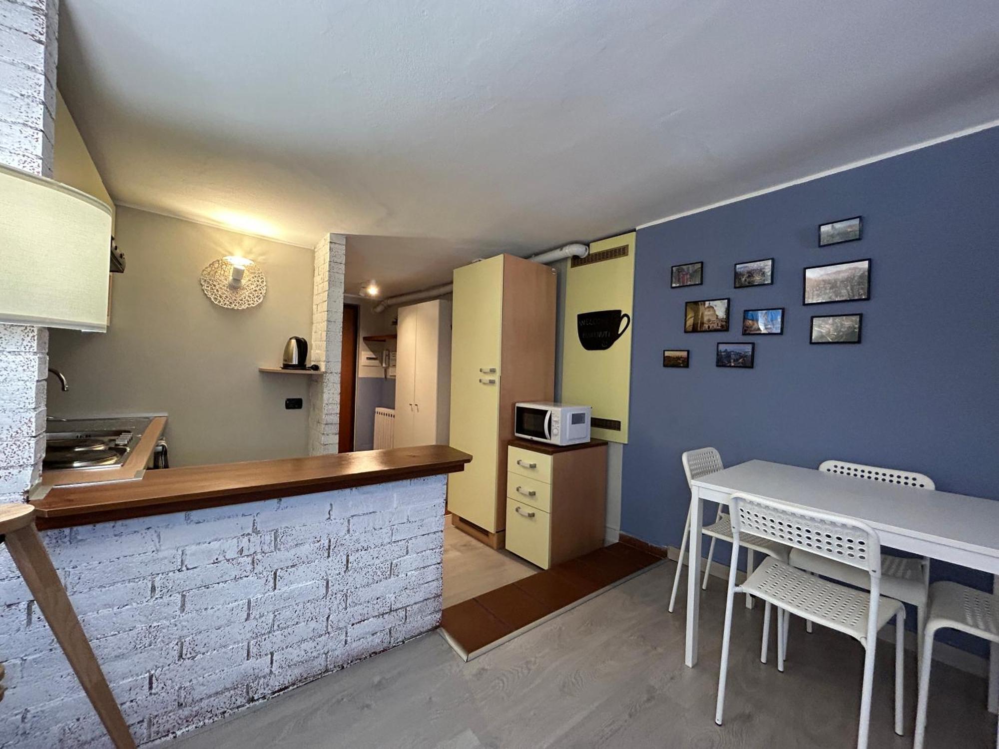 Alessandro 82 - Immobili E Soluzioni Rent Bergamo Buitenkant foto