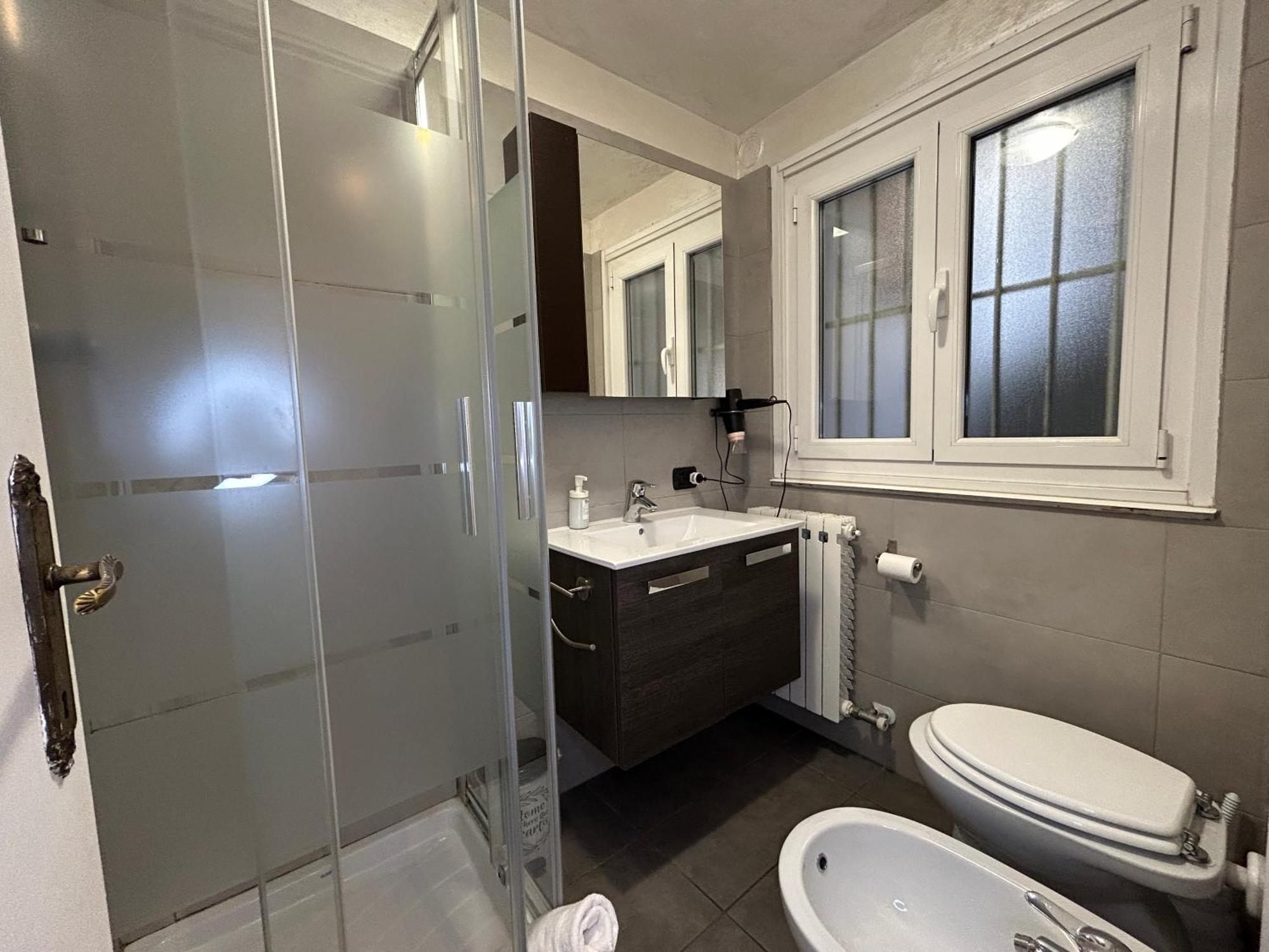 Alessandro 82 - Immobili E Soluzioni Rent Bergamo Buitenkant foto