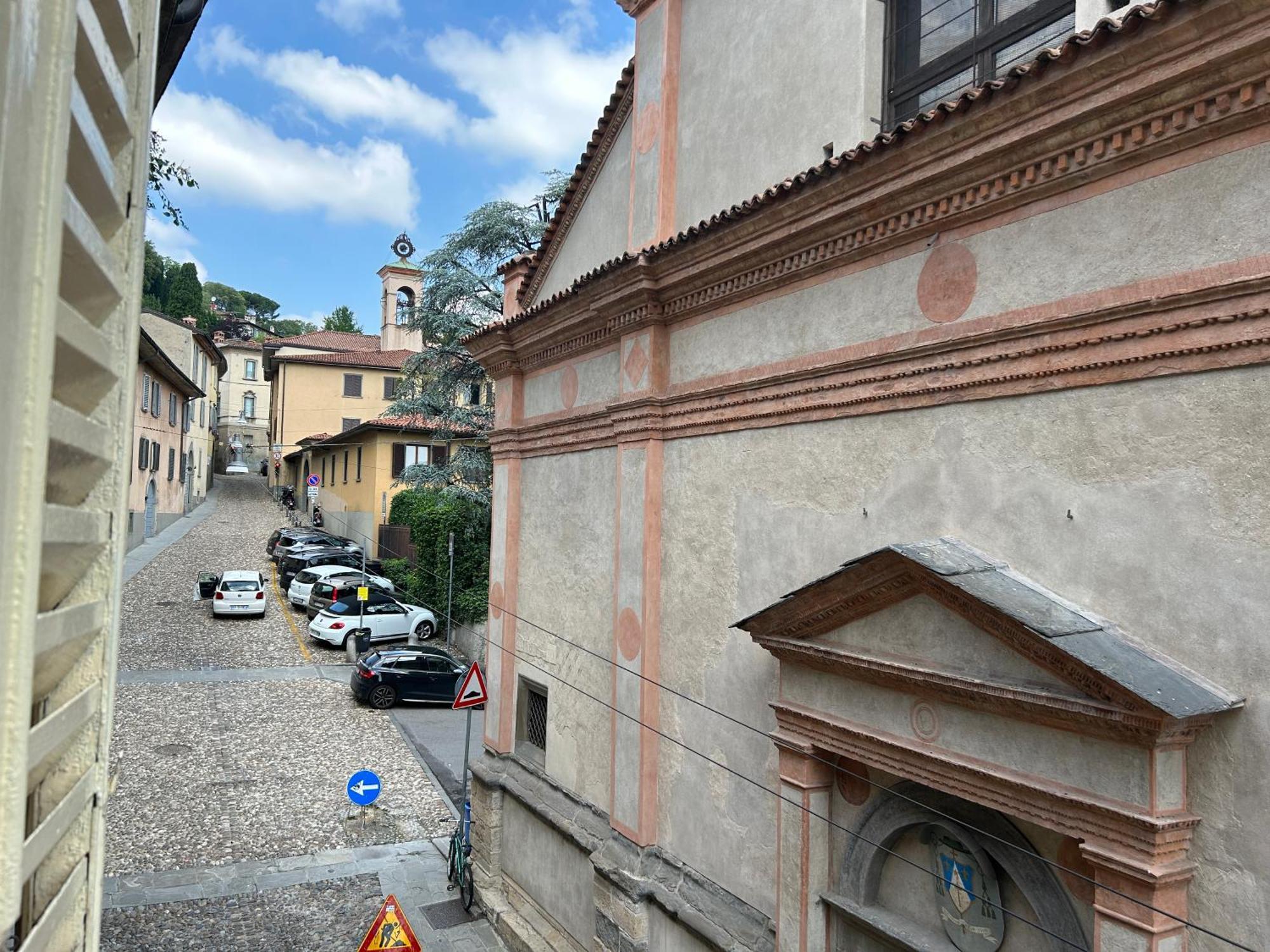 Alessandro 82 - Immobili E Soluzioni Rent Bergamo Buitenkant foto